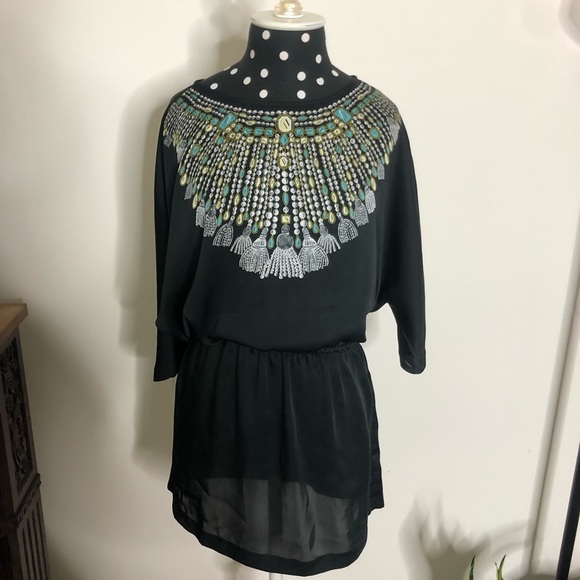 MICHAEL Michael Kors Tops - 🎟 Michael Kors tunic with faux beaded top